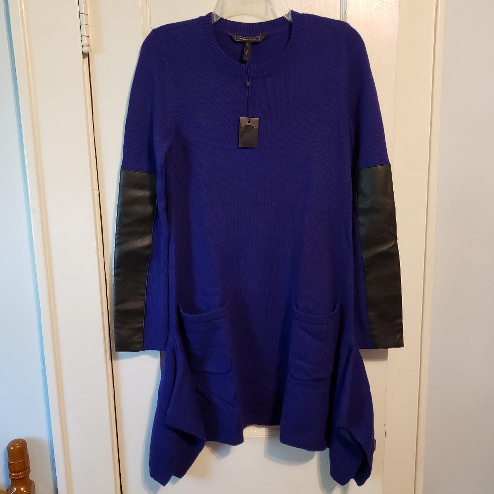 💙 BCBGMaxAzria Dahnya Blue Sweater Dress - Picture 5 of 15